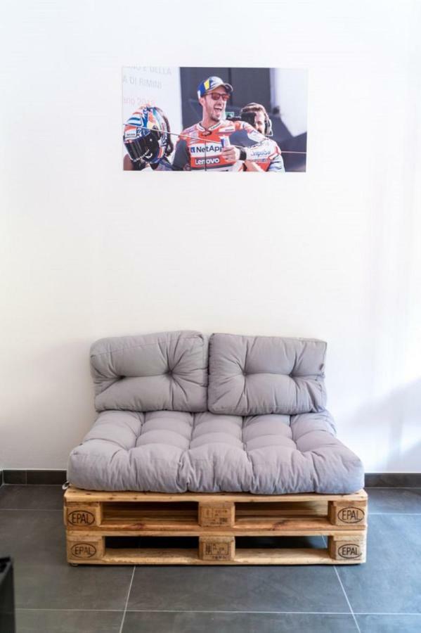 Italian Piston House Sport Moto Rent Bed & Breakfast Millesimo Dış mekan fotoğraf